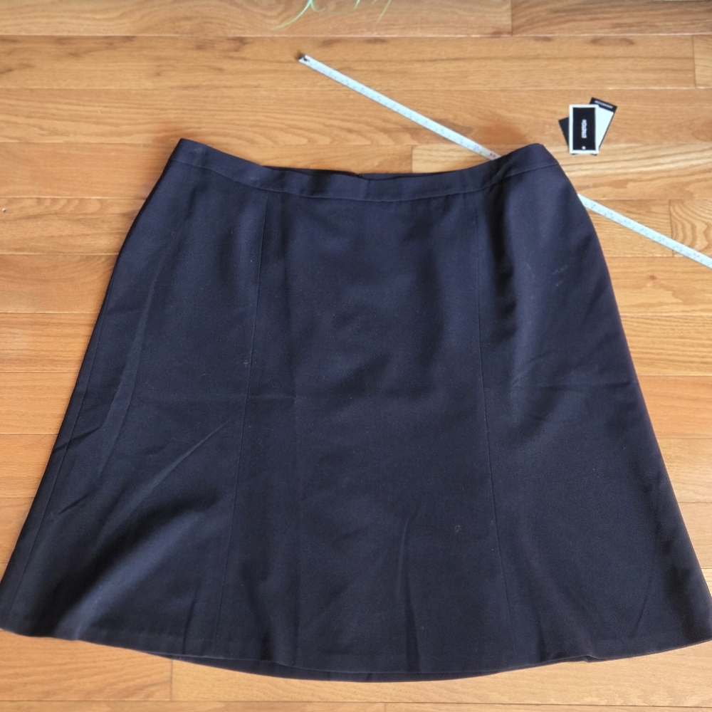NWT Nine West Classic Black A-Line Skirt Size 22
